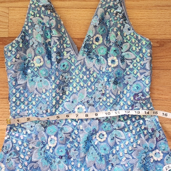 Stunning Beaded Dress NWT! - Picture 8 of 14